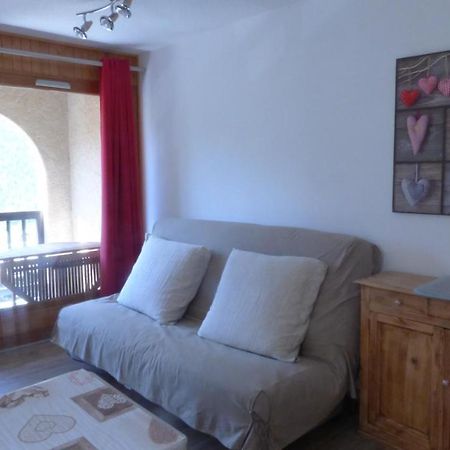 Queyras Apartment Сейяк Екстериор снимка