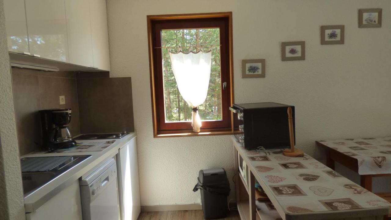 Queyras Apartment Сейяк Екстериор снимка
